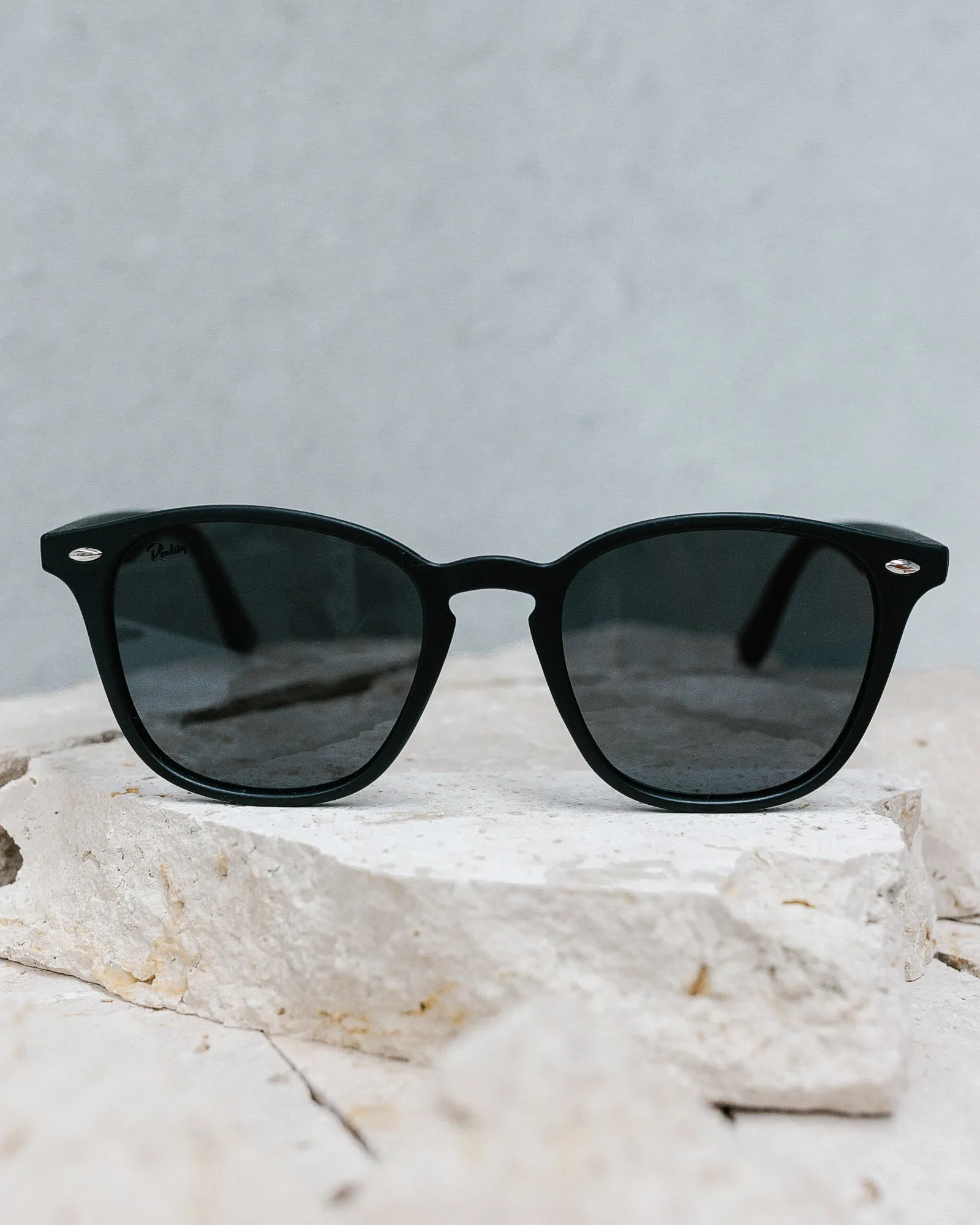 Chelsea Sunglasses - Matte Black