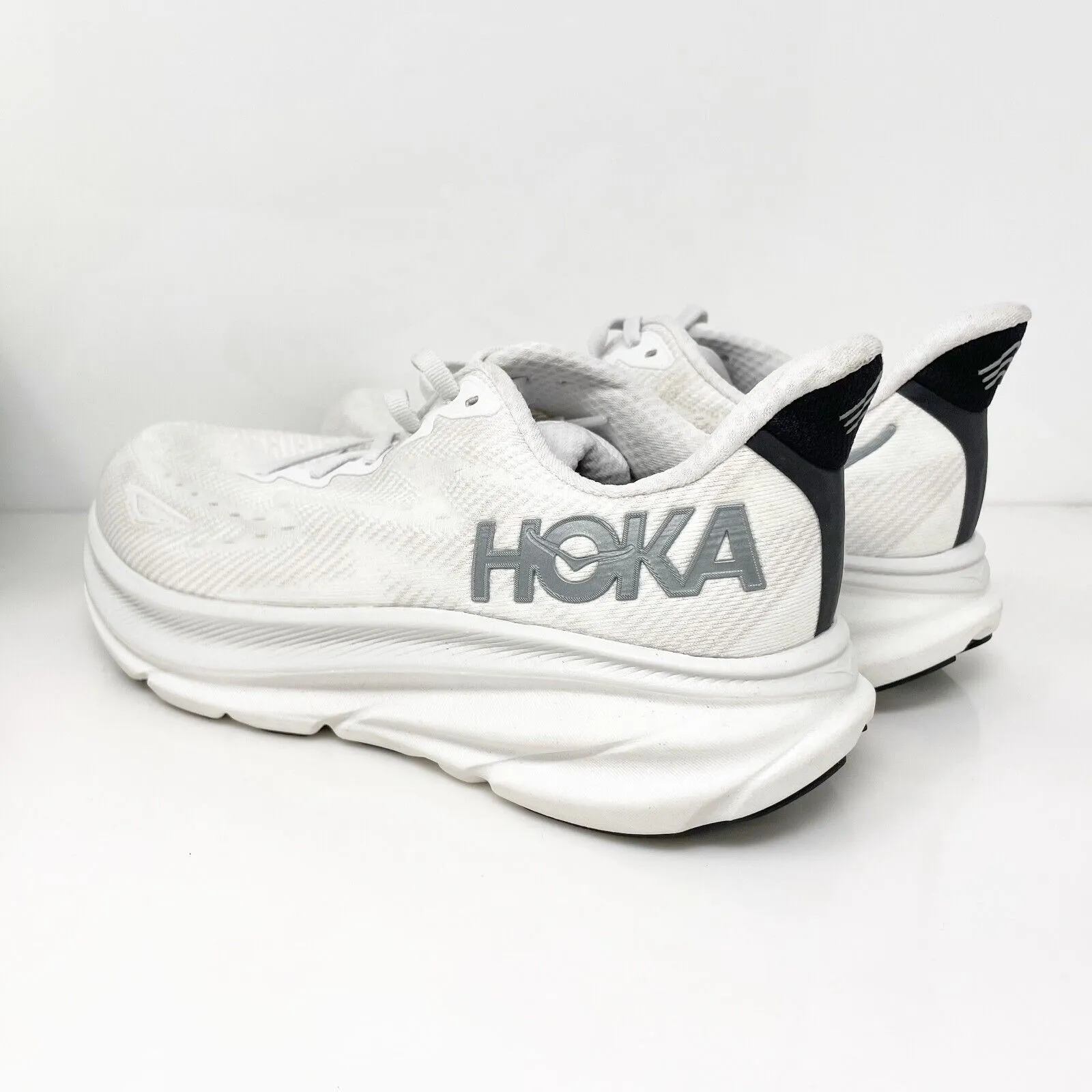 Hoka One One Mens Clifton 9 1127895 NCSW White Running Shoes Sneakers Size 8.5 D