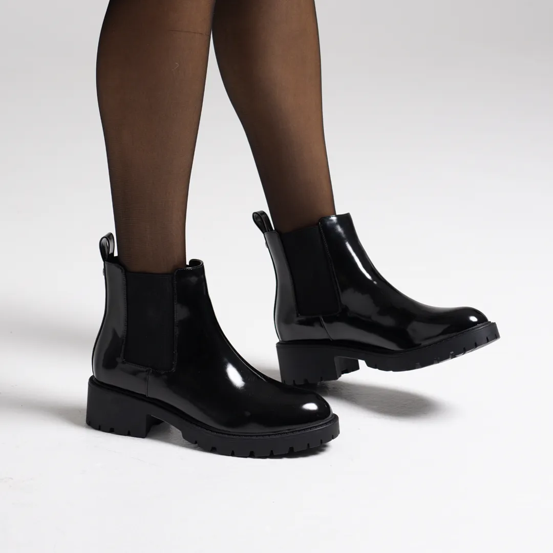 Jaya Chelsea Gusset Boots - Black Box PU