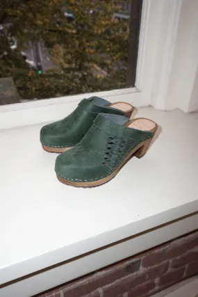 Kitty Clogs Nubuck Slide Clogs - Hunter Green