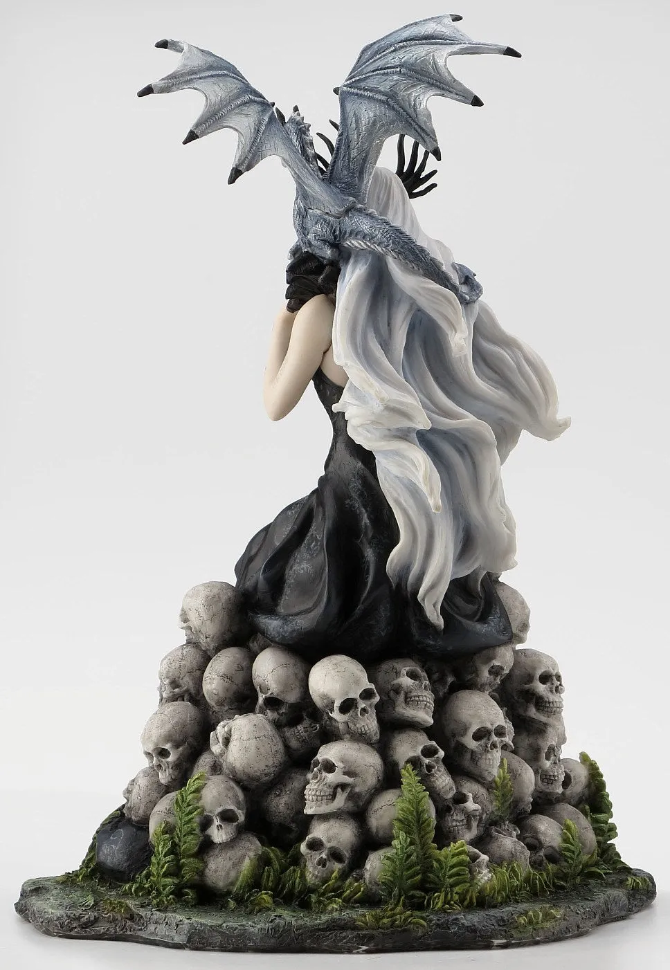 Mad Queen Figurine by Nene Thomas