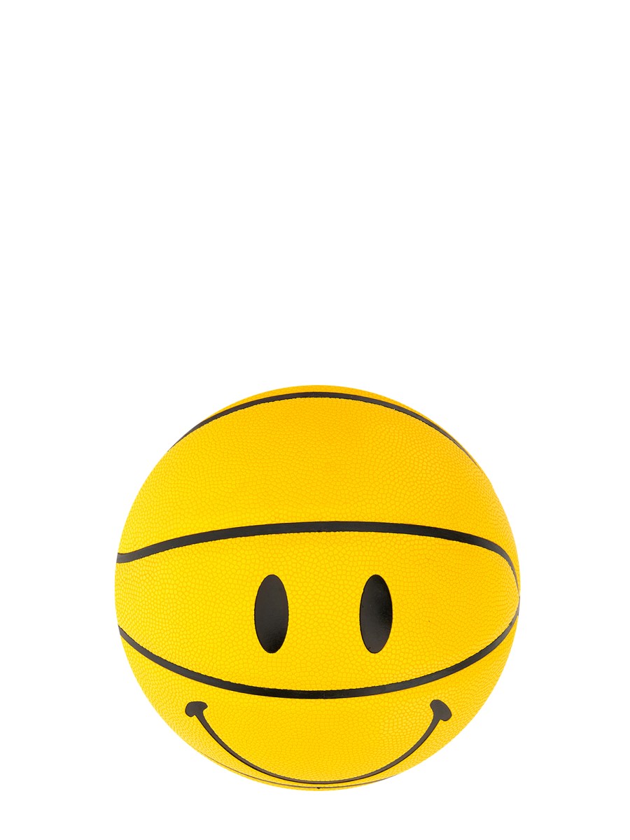 MARKET    SMILEY® BASKETBALL