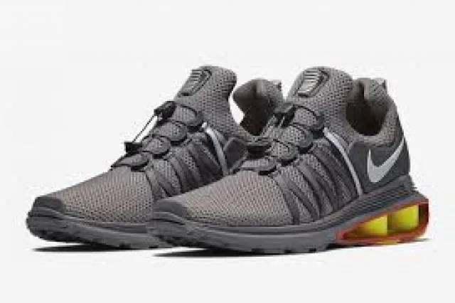 Nike shox gravity gunsmoke