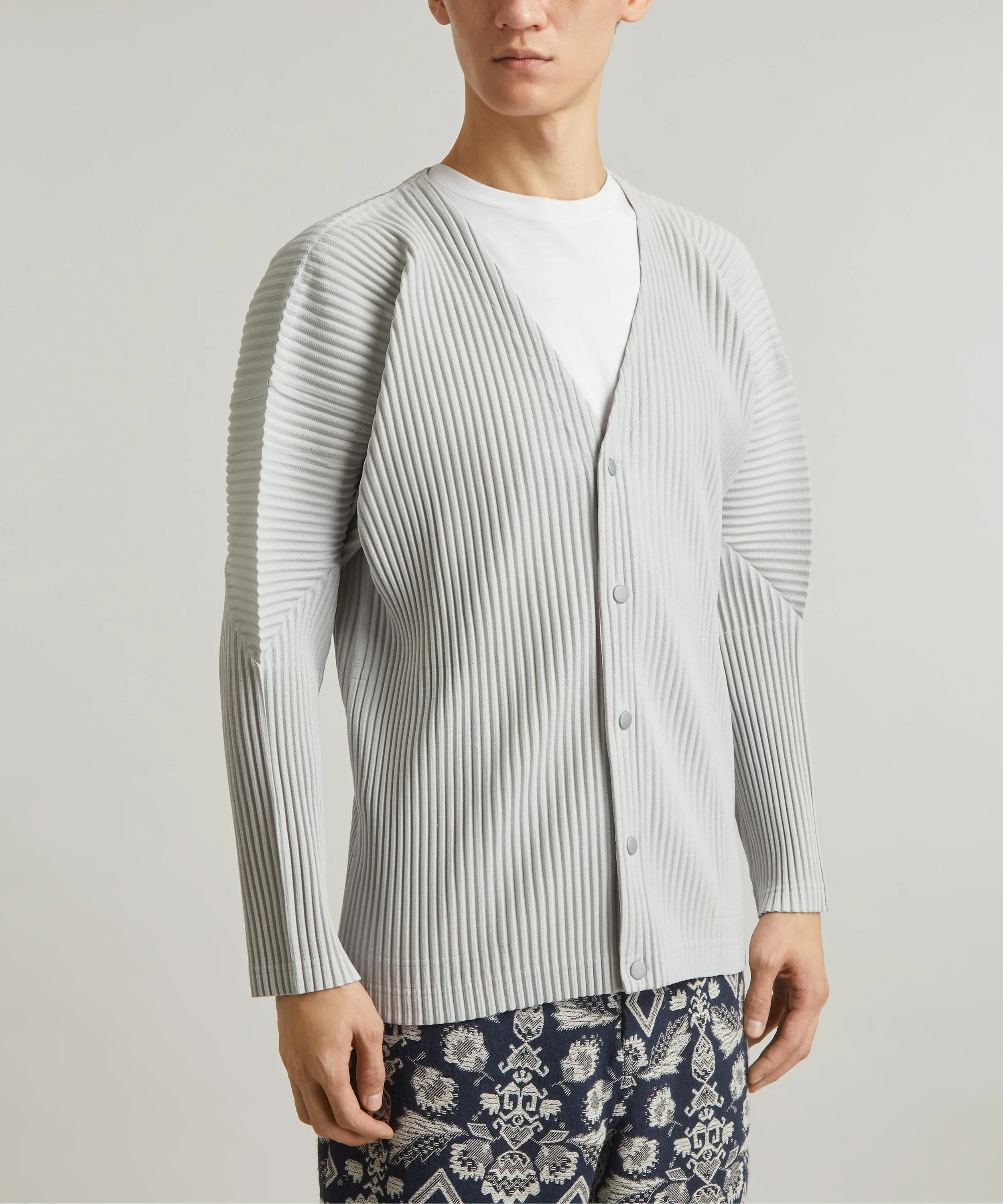 Pleated V-Neck Cardigan