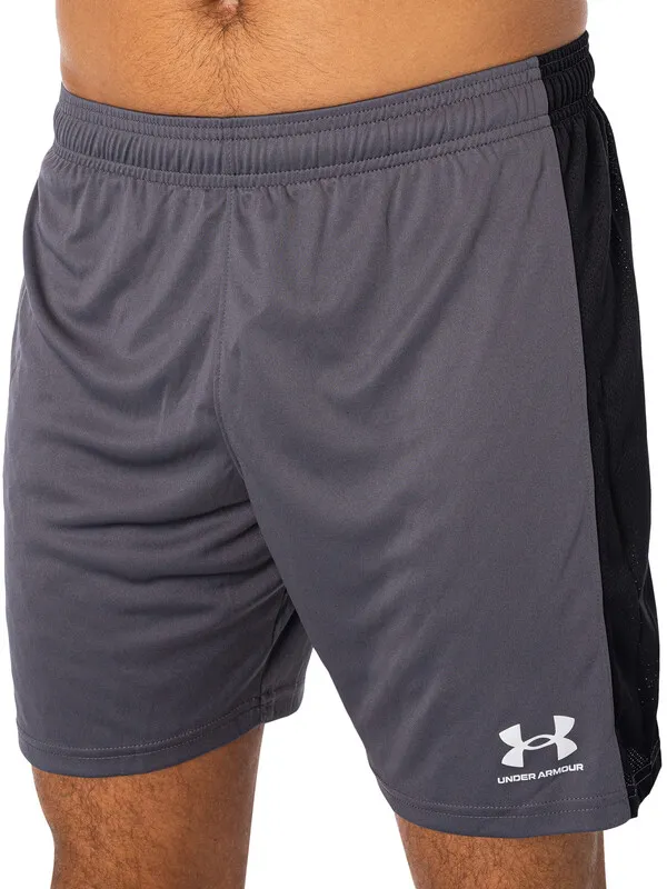 Under Armour Challenger Knit Shorts - Castlerock/White