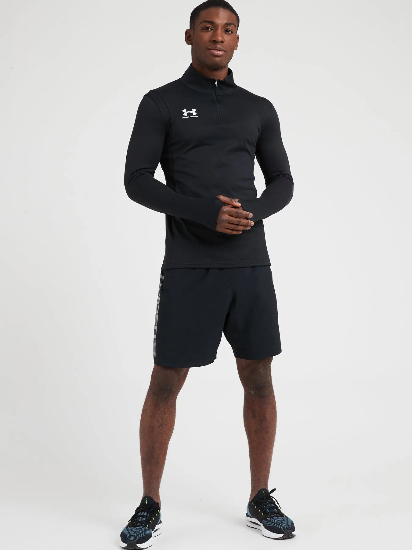 UNDER ARMOUR Mens Challenger Midlayer - Black